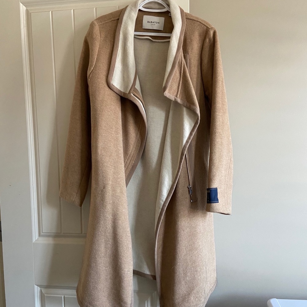 HostPick Babaton Coat